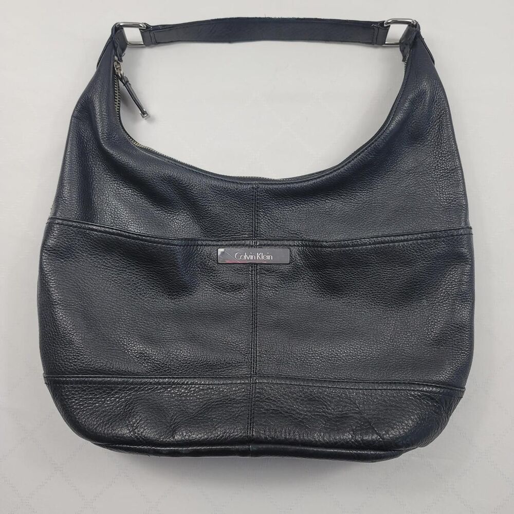 Calvin Klein Black Pebble Faux Leather Boho Handbag Purse Normcore Minimalist